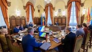 IRPMSS: Cadrul legal privind funcţionarea CSAT trebuie clarificat în situaţiile de interimat